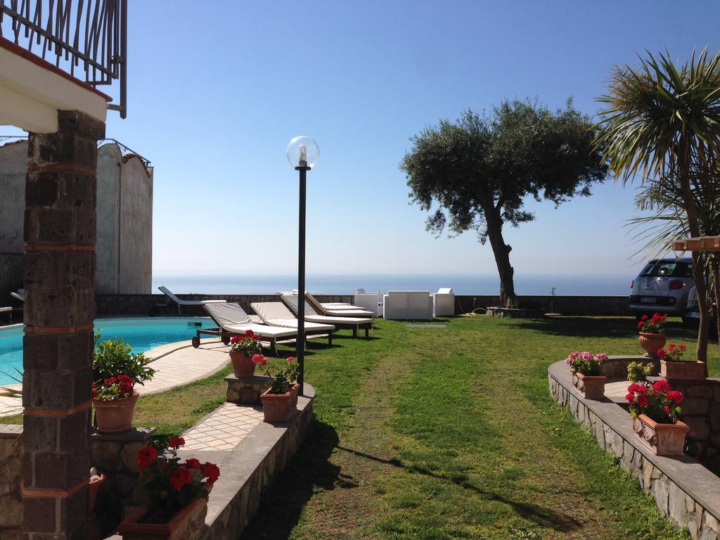 Olga'S Residence Relais Nerano Buitenkant foto