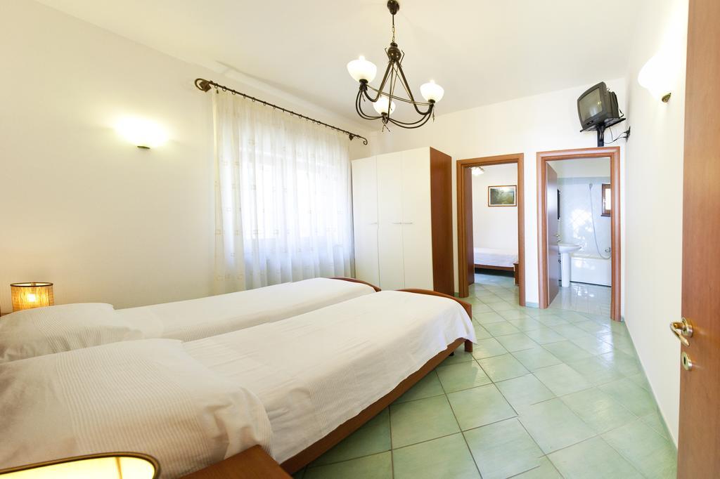 Olga'S Residence Relais Nerano Kamer foto