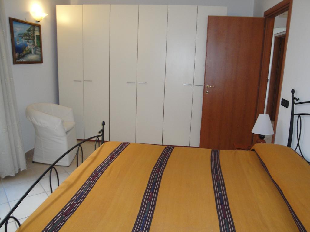 Olga'S Residence Relais Nerano Kamer foto